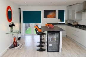 Well furnished 4 bedroom house in Rainham
